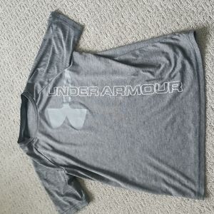 YXL Under Armour Boys Tee